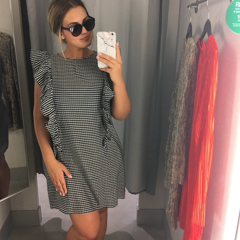 H&M|| Black & white dress